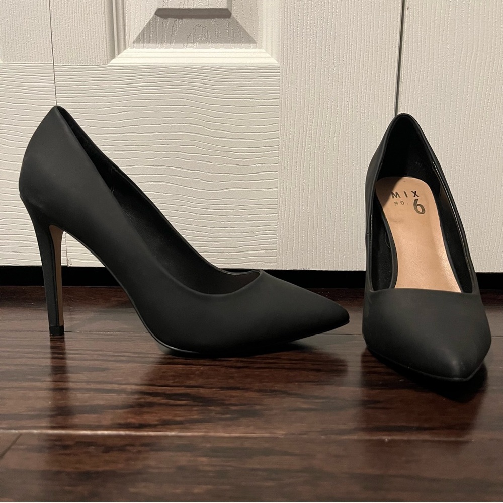 Mix No. 6 Black Matte Pumps, 3” heel, Size 6.5